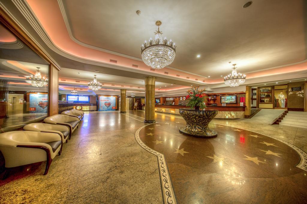 Hotel Golebiewski วีสวา ภายนอก รูปภาพ