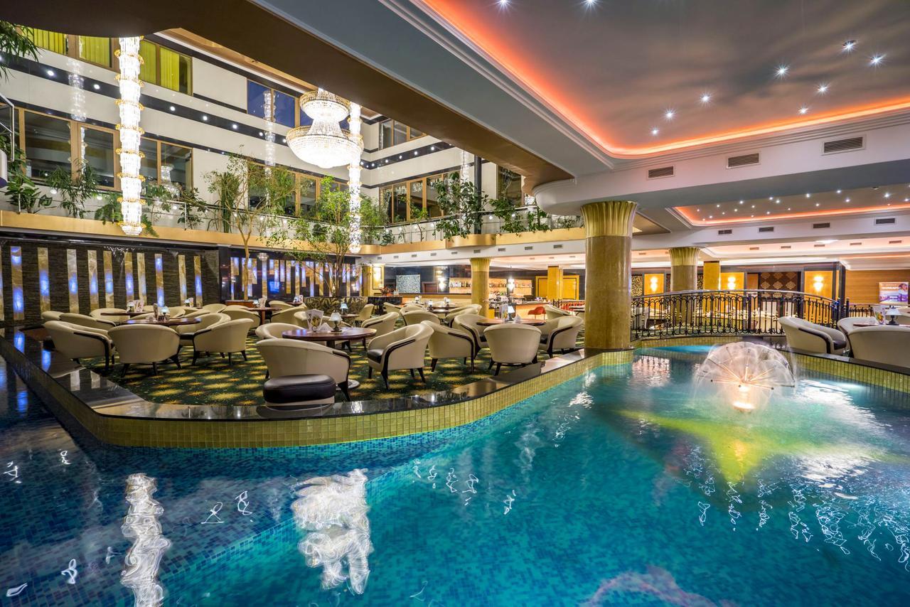 Hotel Golebiewski วีสวา ภายนอก รูปภาพ