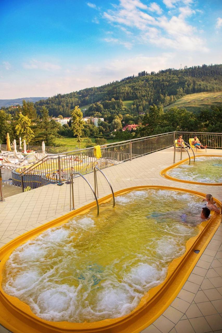 Hotel Golebiewski วีสวา ภายนอก รูปภาพ